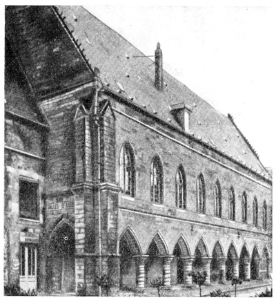 Лан. Епископский дворец